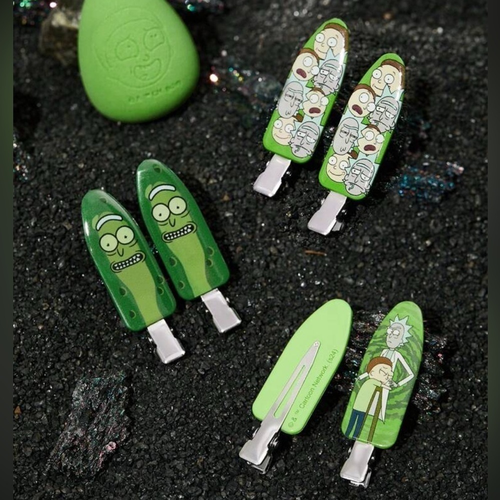 2/$35 6 Pc Rick & Morty Cartoon Network Pickle Rick Acrylic Paddle Hair Clip Set